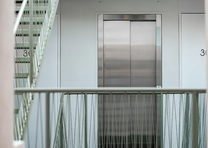 Cam 203 * Mexico City